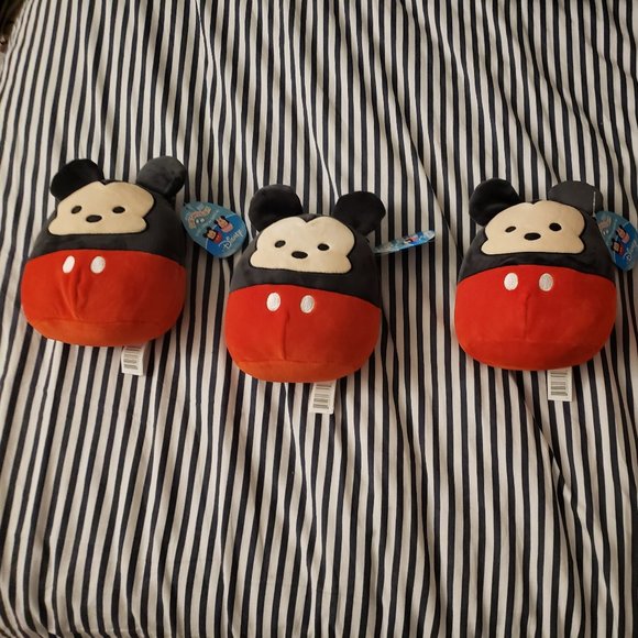 ONE 7.5 Inch Mickey Mouse Squishmallow - Picture 1 of 4